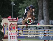 Brucqsault P Pause cafe CsioArJYR SS7 7628 : Brucqsault Pauline, CSIO Giovani Arezzo, Pause cafe, foto Stefano Secchi ©